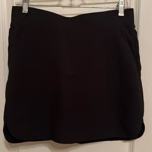 Black Skort